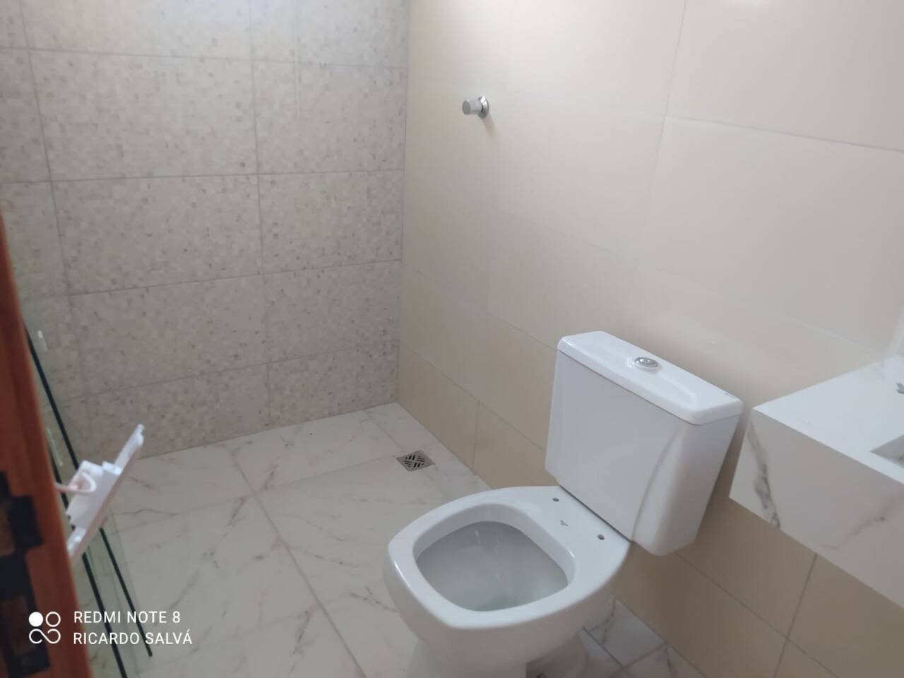 Casa à venda com 2 quartos, 80m² - Foto 11