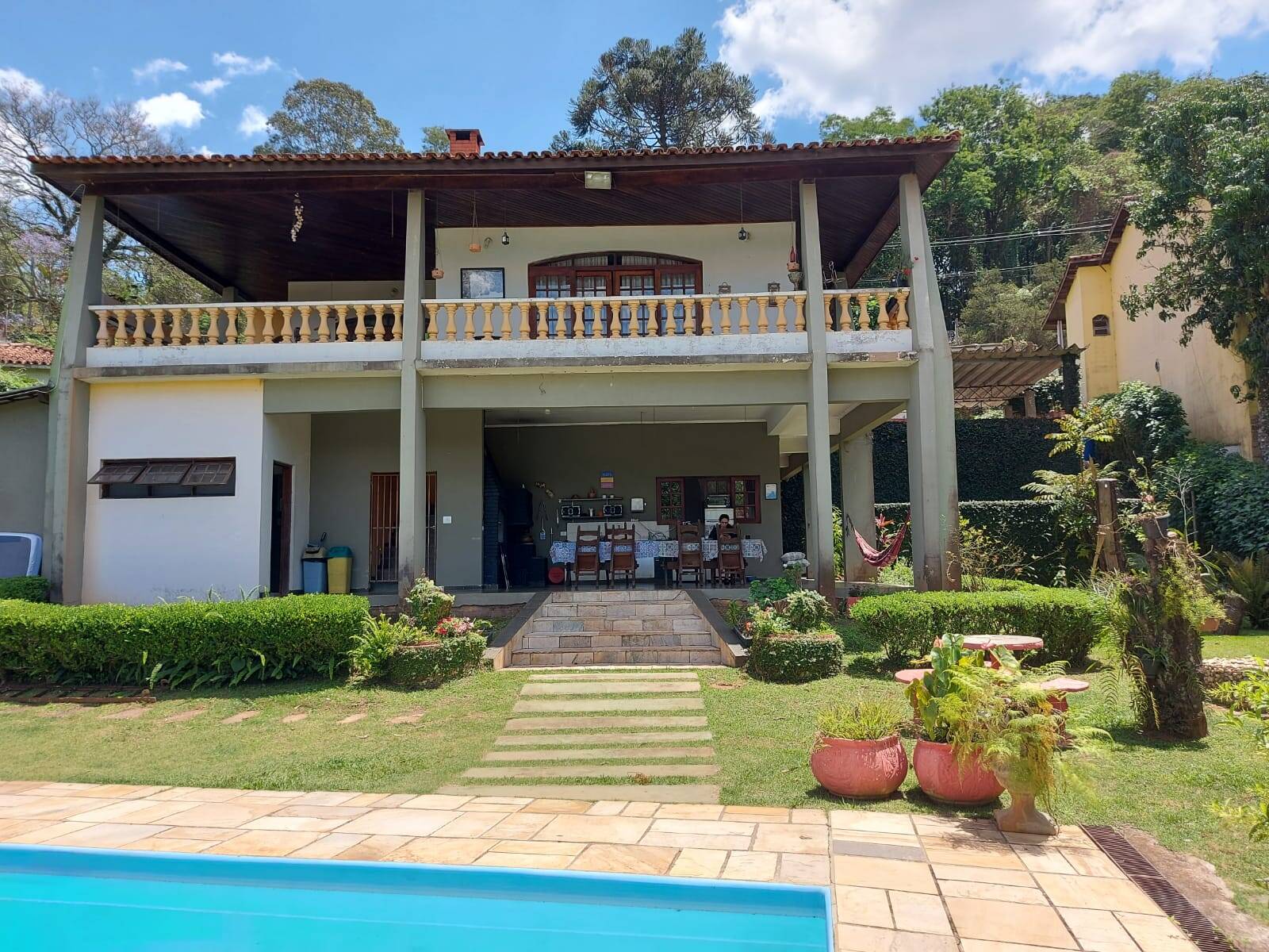 Fazenda à venda com 7 quartos, 630m² - Foto 1