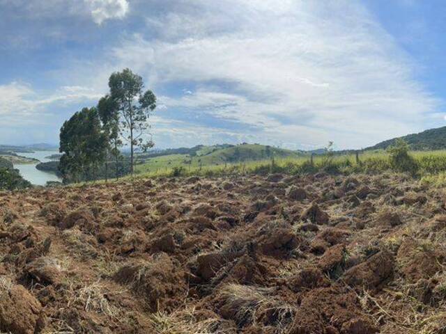 #TR57 - Área para Venda em Joanópolis - SP