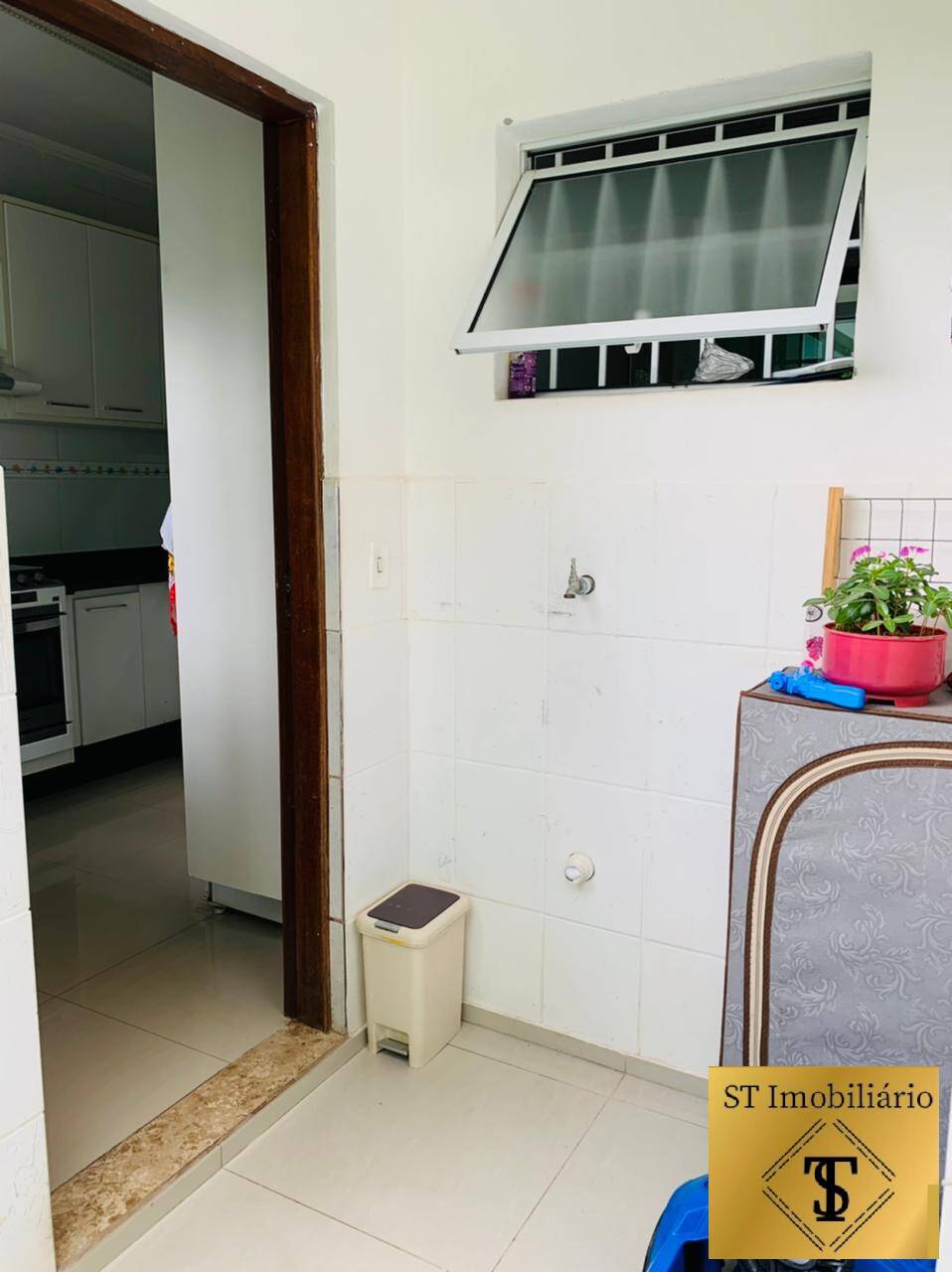 Casa à venda com 2 quartos, 100m² - Foto 8