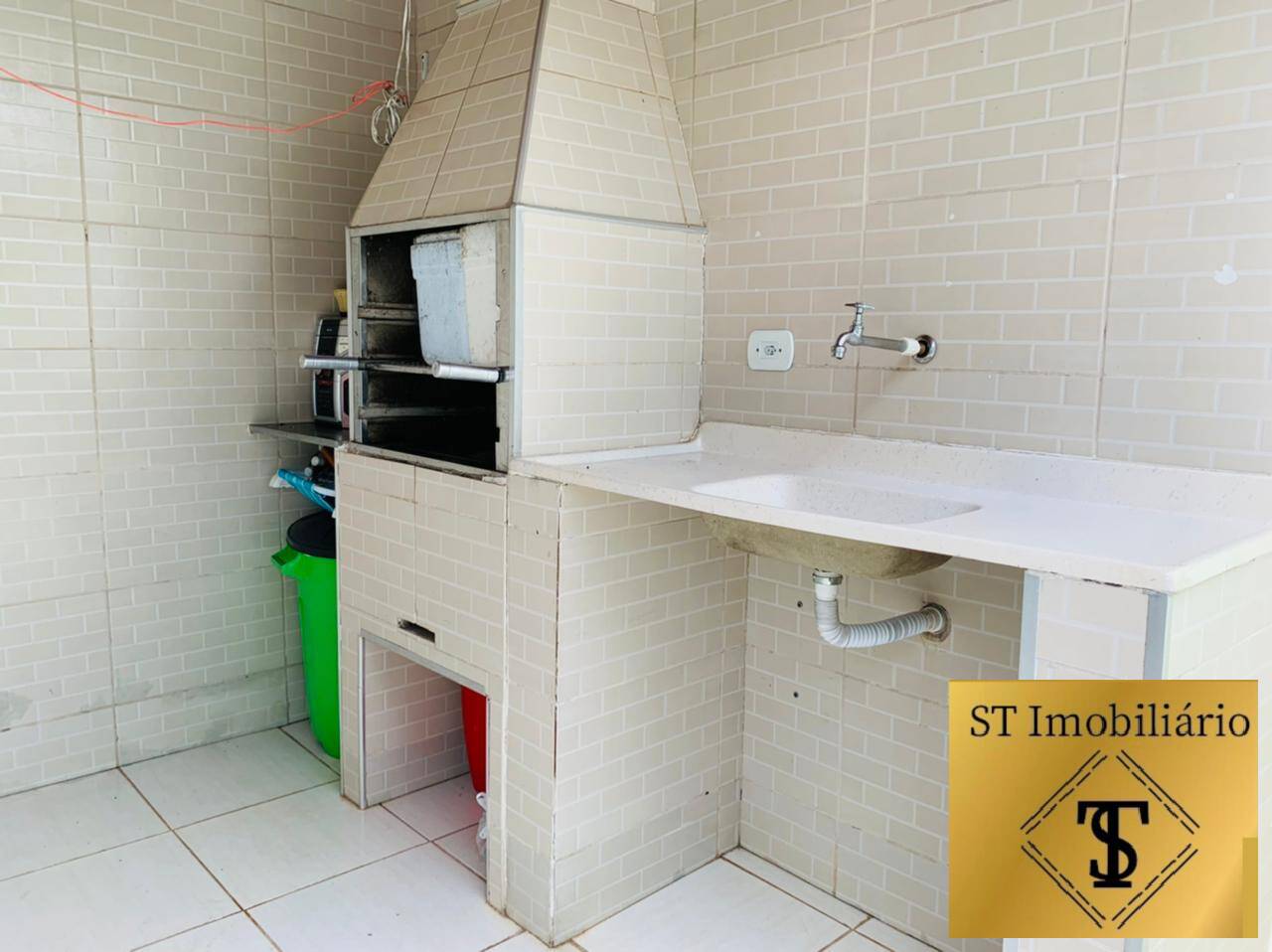 Casa à venda com 2 quartos, 100m² - Foto 14