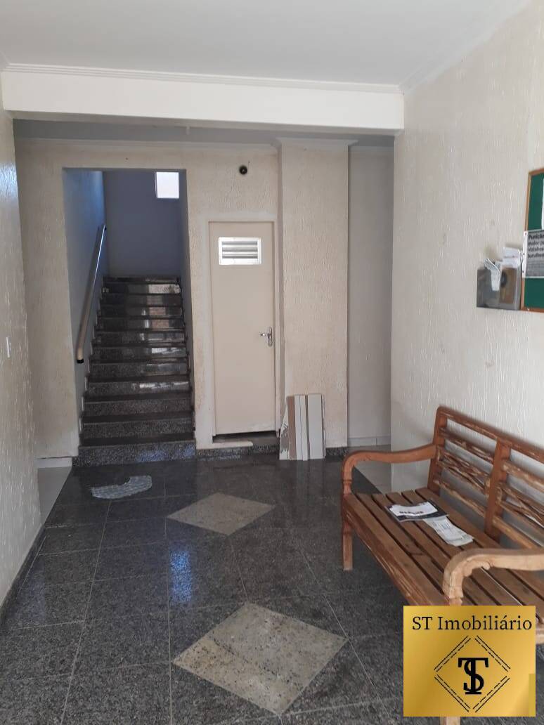 Apartamento à venda com 2 quartos, 46m² - Foto 3