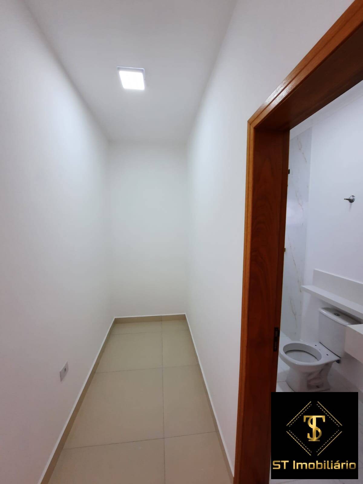 Casa à venda com 3 quartos, 170m² - Foto 14