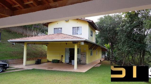 Fazenda à venda com 4 quartos, 8300m² - Foto 1