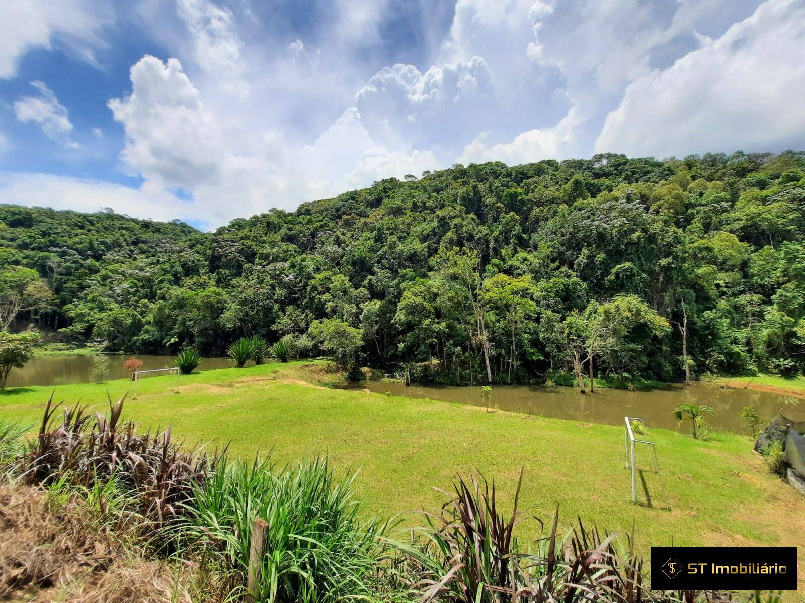 Fazenda à venda com 5 quartos, 200000m² - Foto 23