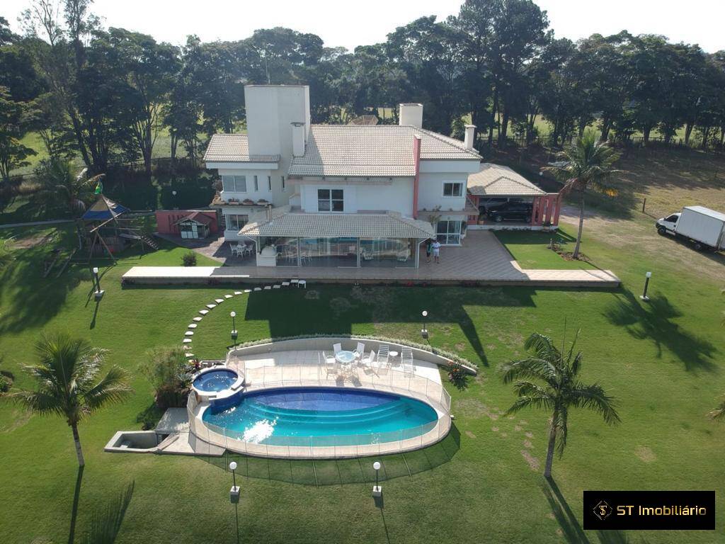 Fazenda à venda com 9 quartos, 650m² - Foto 10