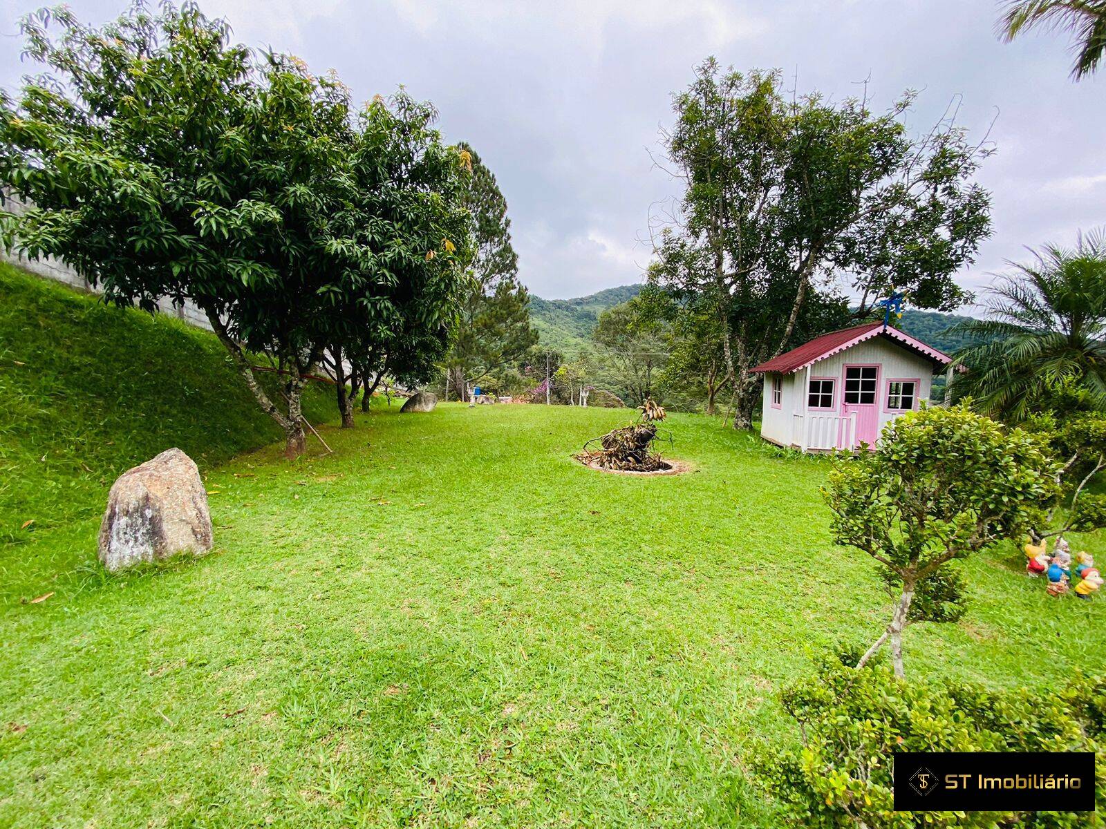 Fazenda à venda com 3 quartos, 338m² - Foto 16