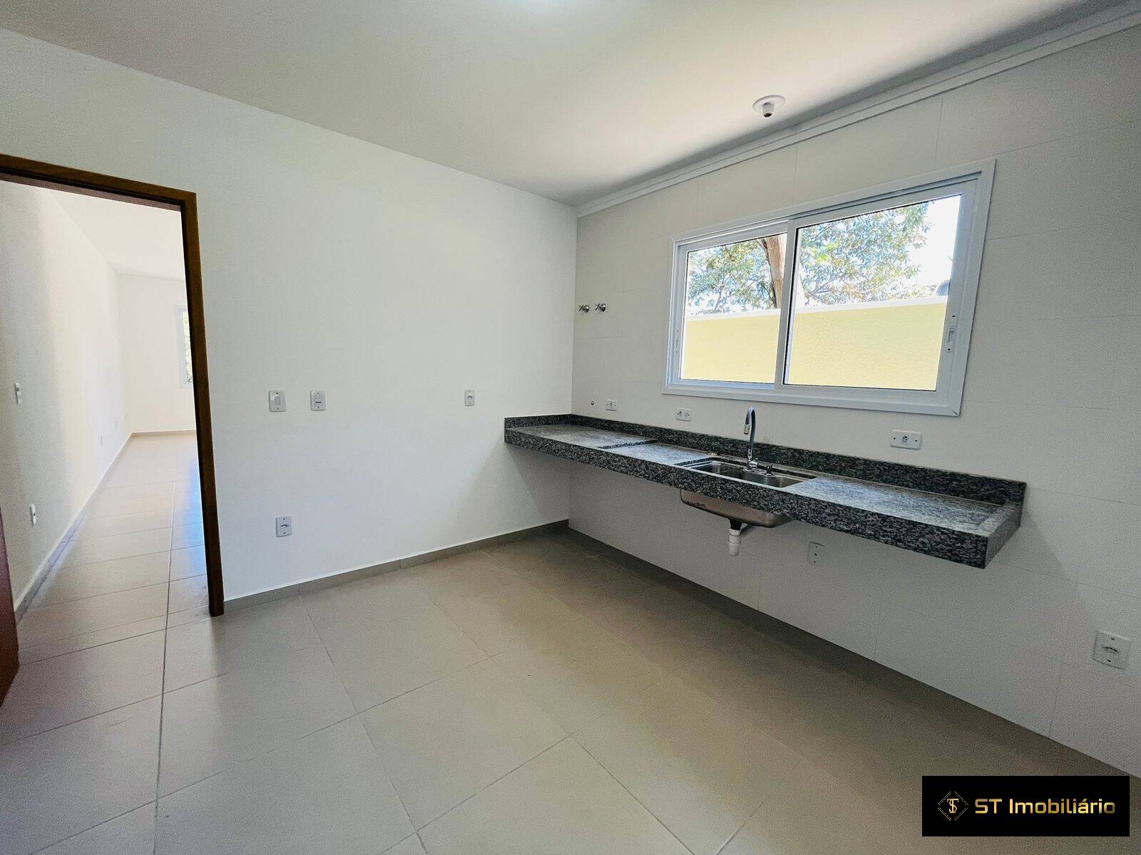 Casa à venda com 2 quartos, 125m² - Foto 7