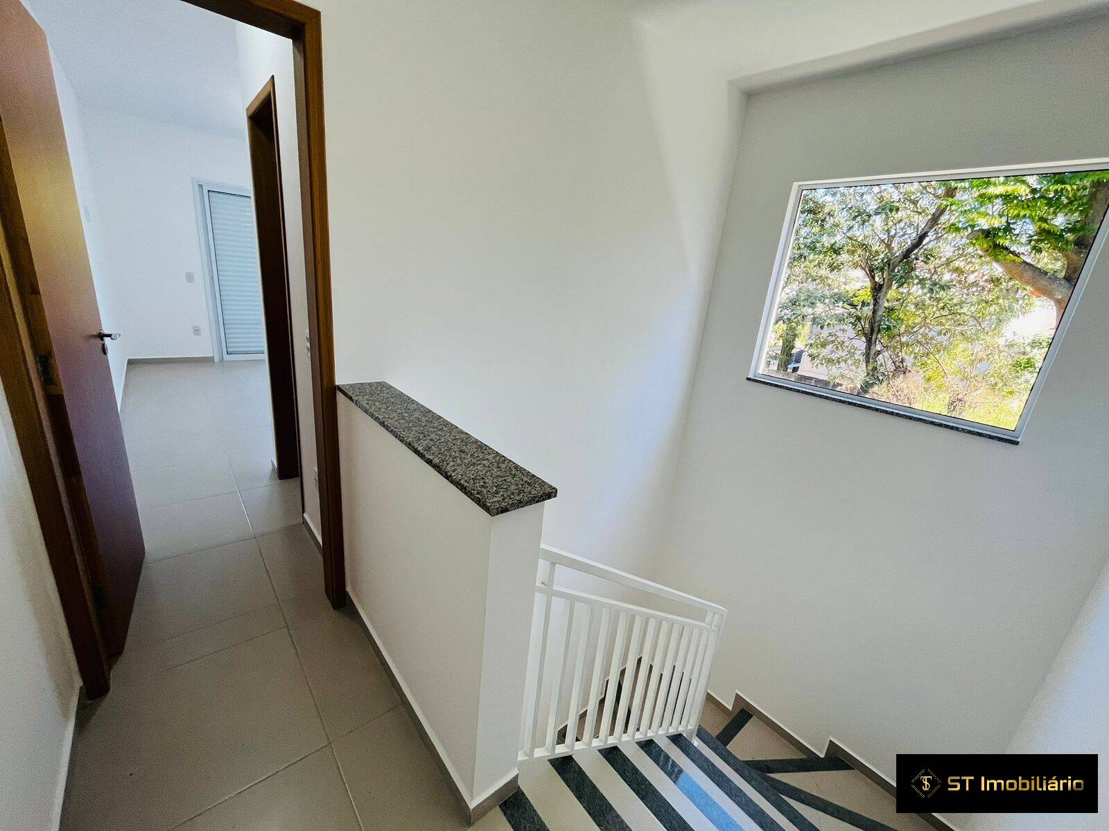 Casa à venda com 2 quartos, 125m² - Foto 16