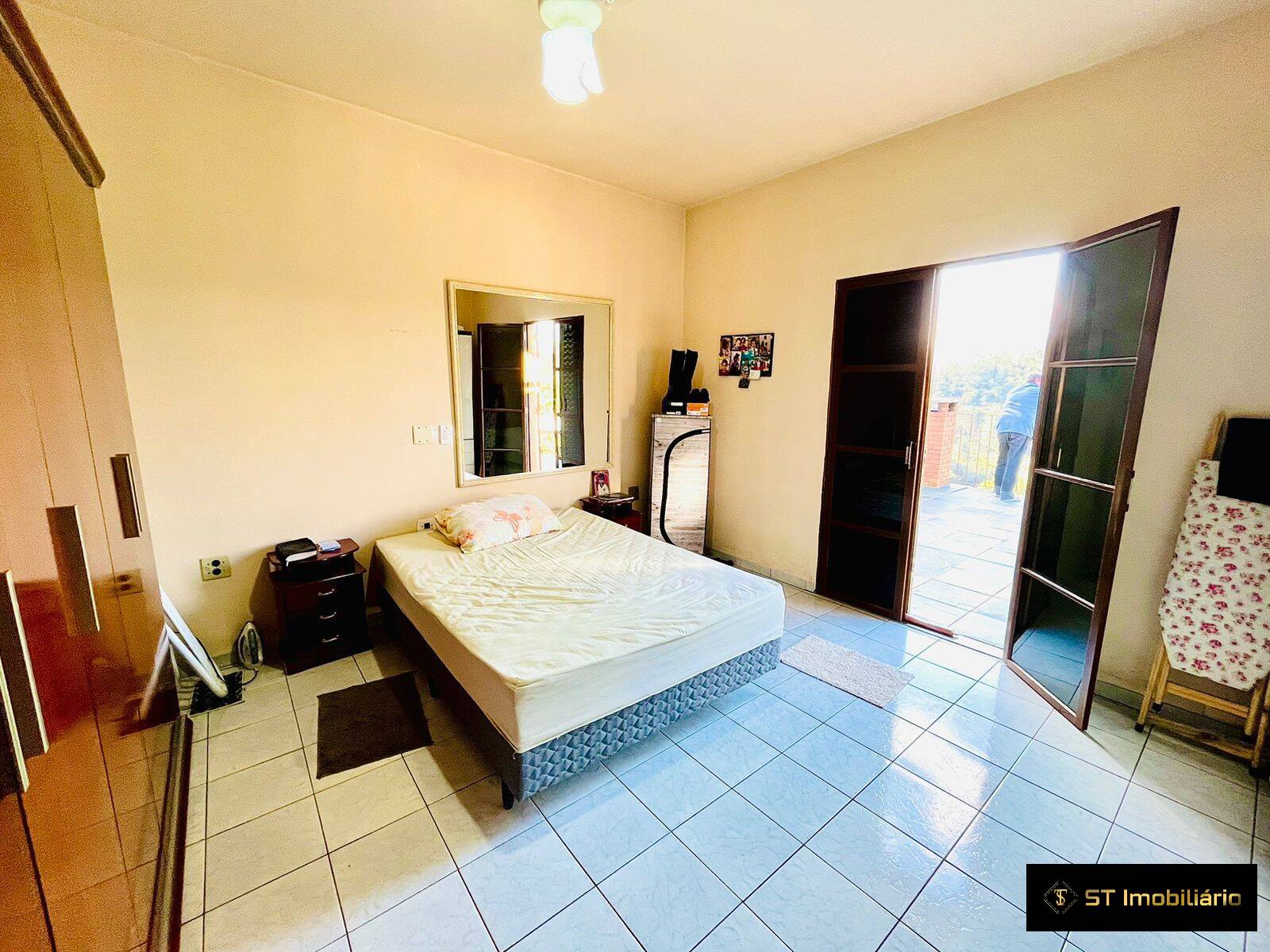 Fazenda à venda com 5 quartos, 180m² - Foto 8