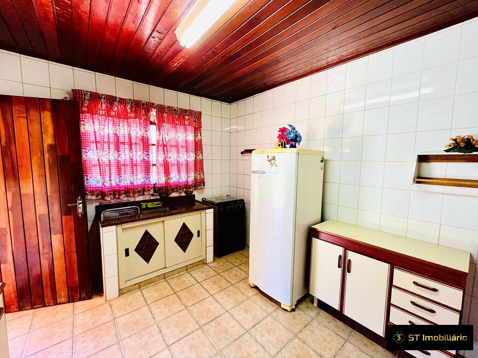 Fazenda à venda com 8 quartos, 705m² - Foto 22