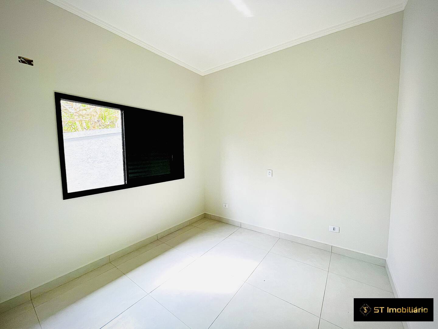 Casa à venda com 3 quartos, 200m² - Foto 8