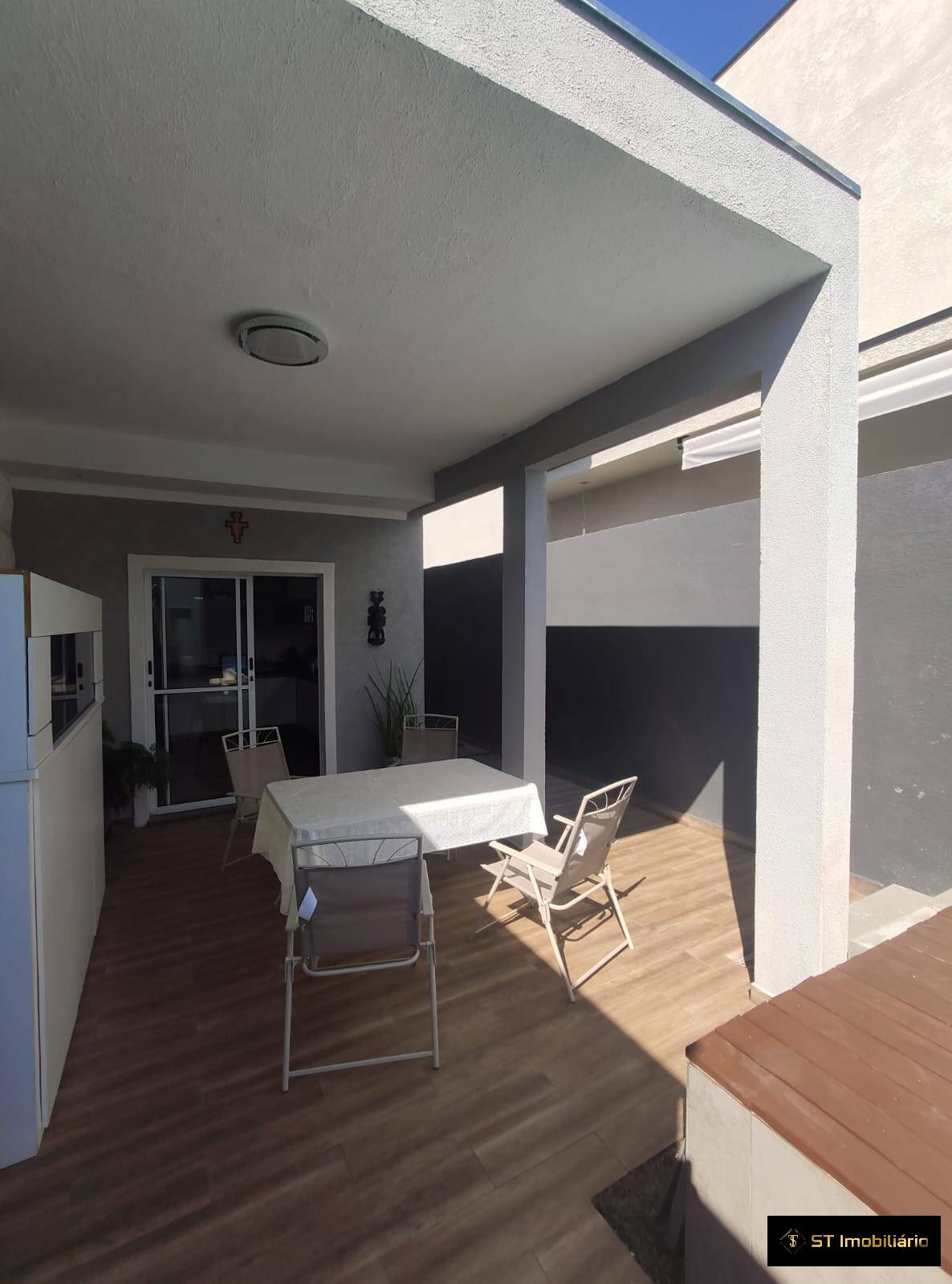 Casa à venda com 2 quartos, 150m² - Foto 6