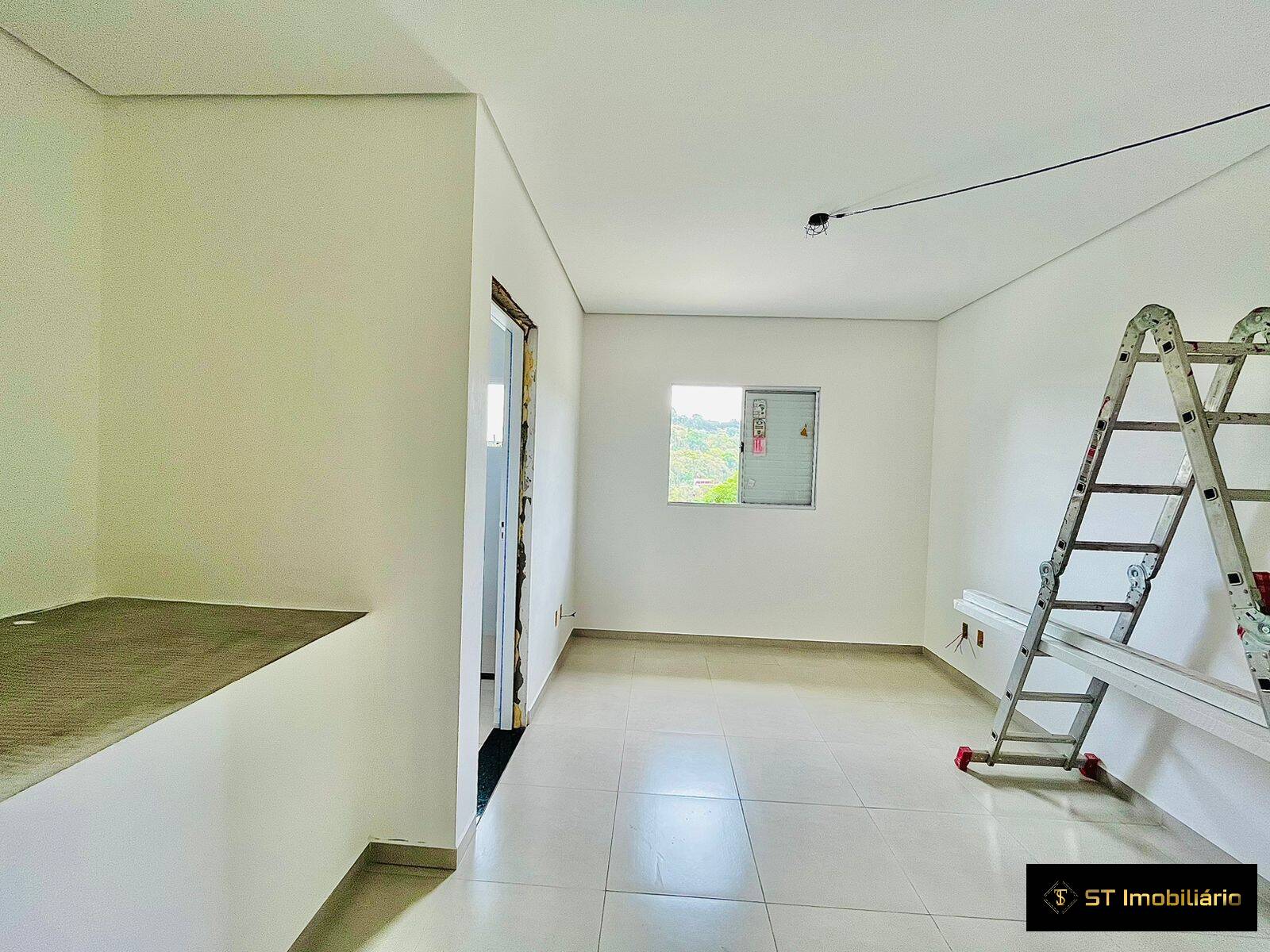 Casa à venda com 3 quartos, 77m² - Foto 6