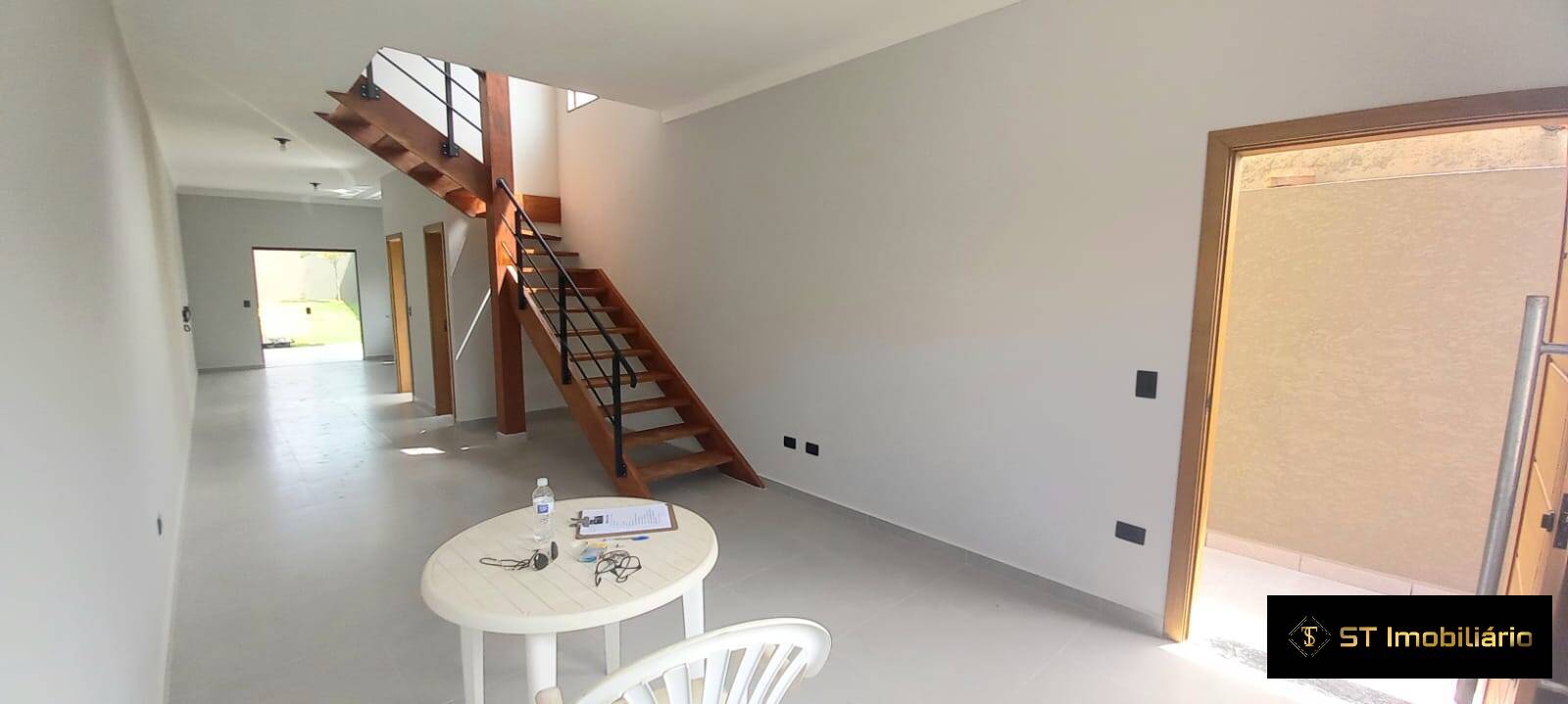 Casa à venda com 3 quartos, 122m² - Foto 18