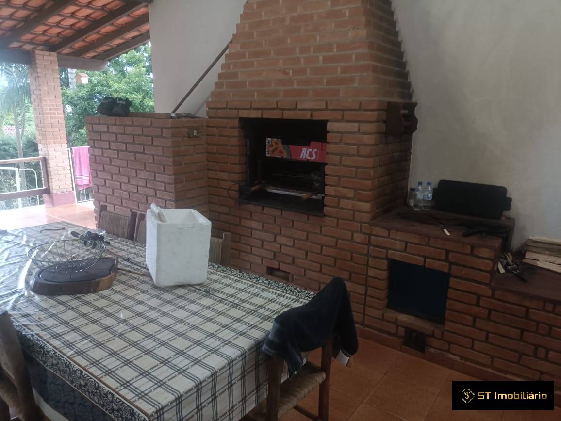 Fazenda à venda com 3 quartos, 200m² - Foto 8