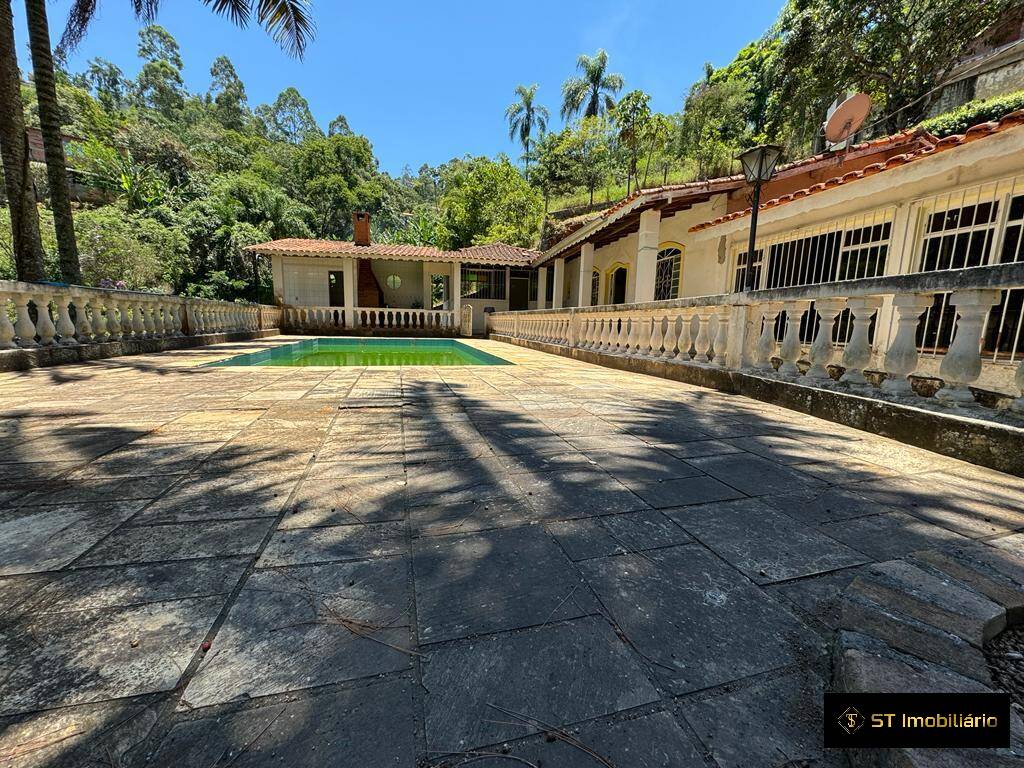 Fazenda à venda com 5 quartos, 314m² - Foto 2