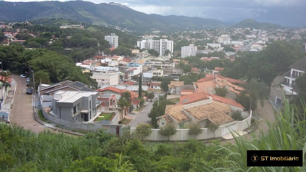 Terreno à venda, 2800m² - Foto 1