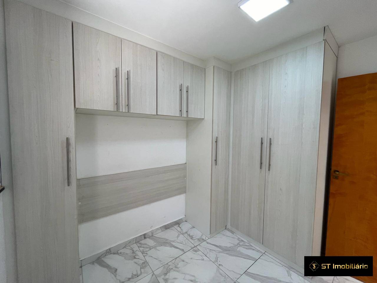 Apartamento à venda com 2 quartos, 40m² - Foto 4