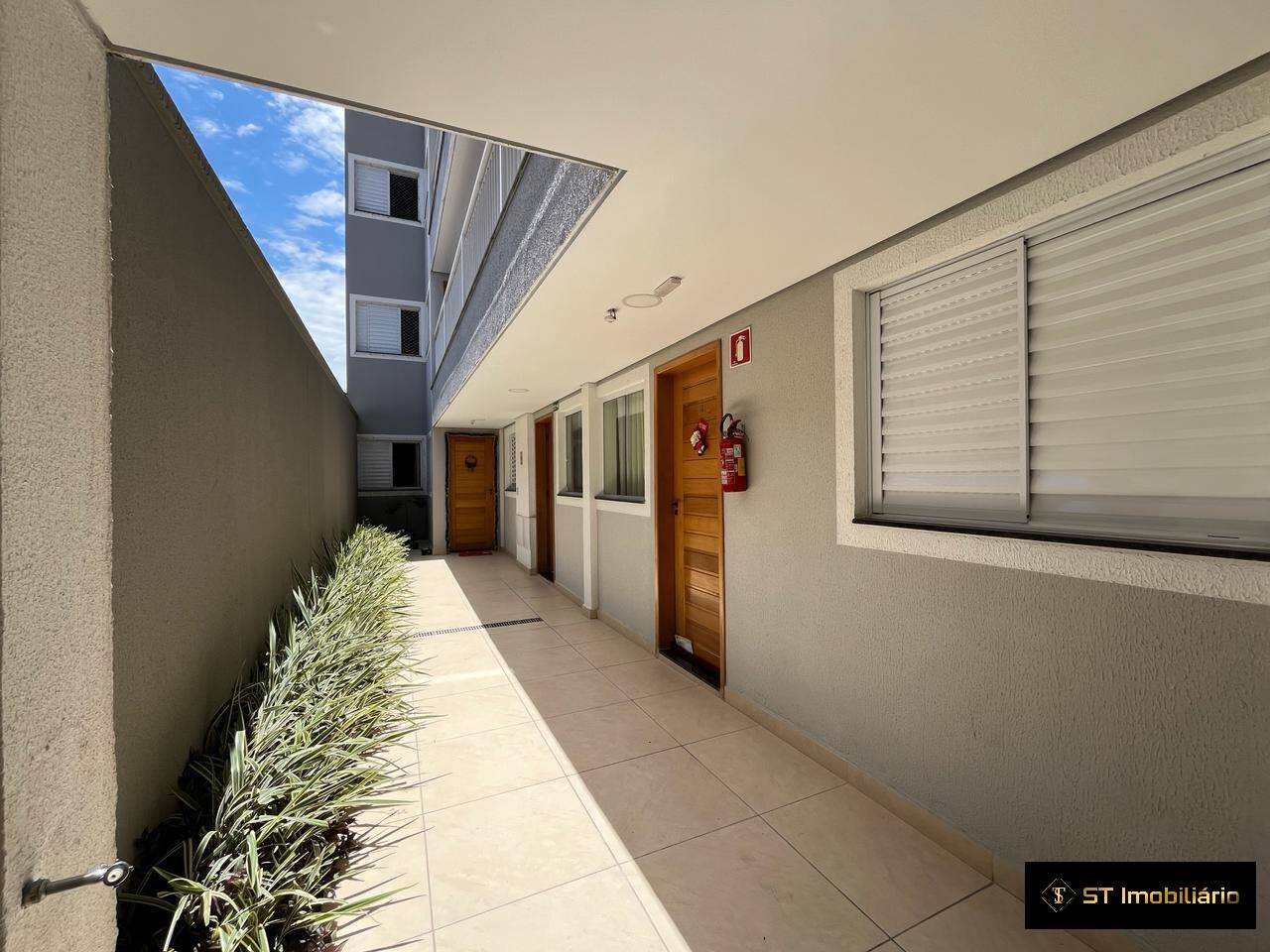 Apartamento à venda com 2 quartos, 40m² - Foto 7