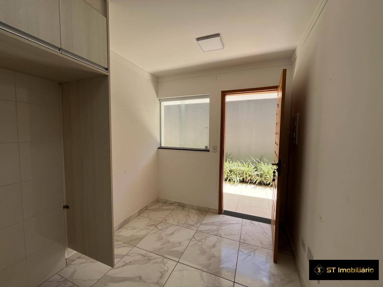 Apartamento à venda com 2 quartos, 40m² - Foto 13