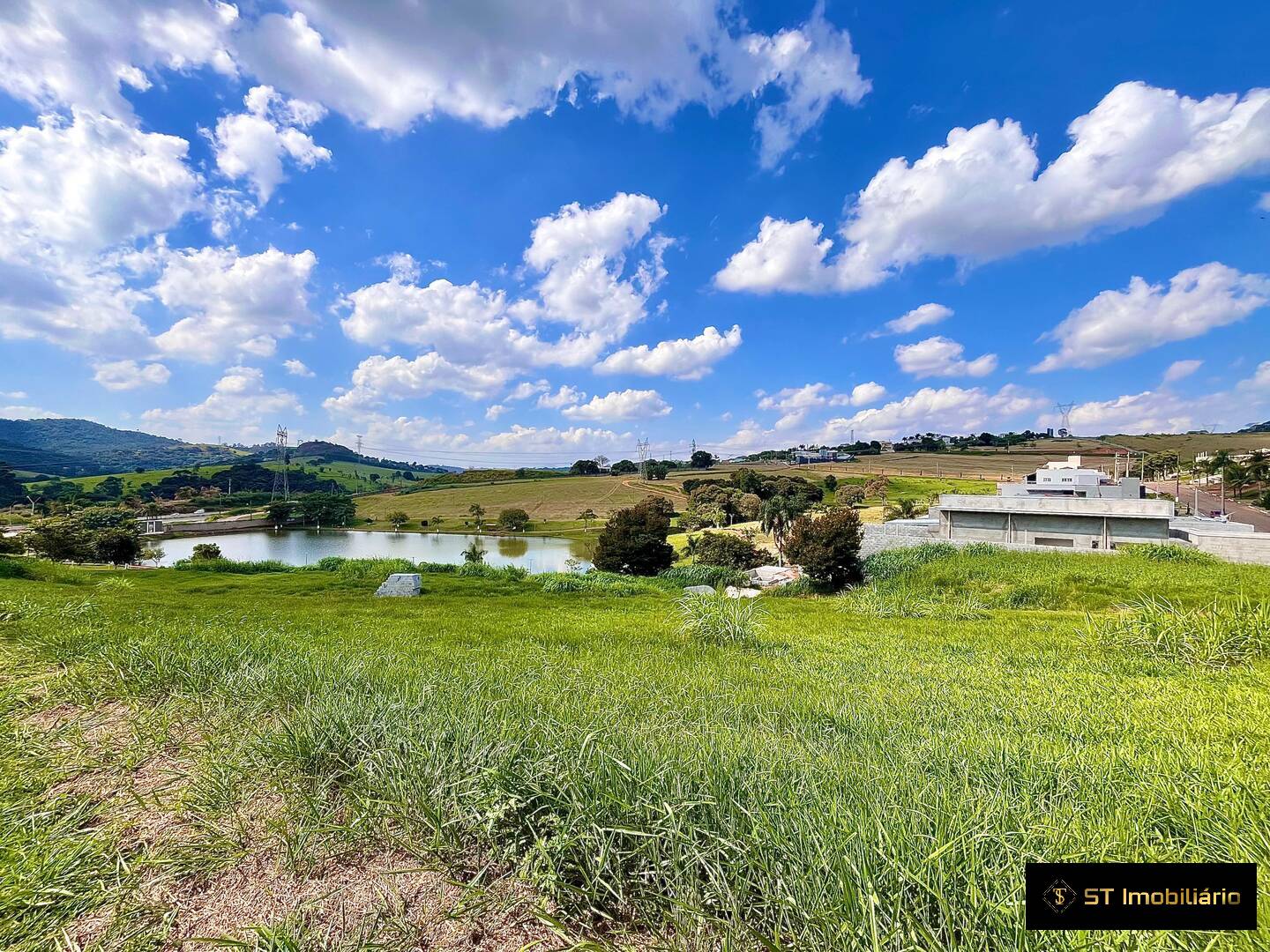 Terreno à venda, 1000m² - Foto 1