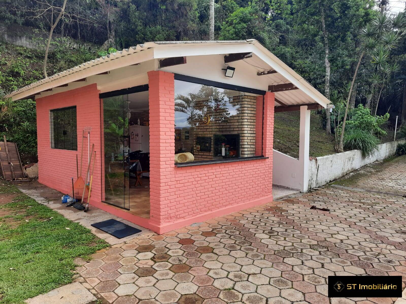 Fazenda à venda com 7 quartos, 400m² - Foto 11