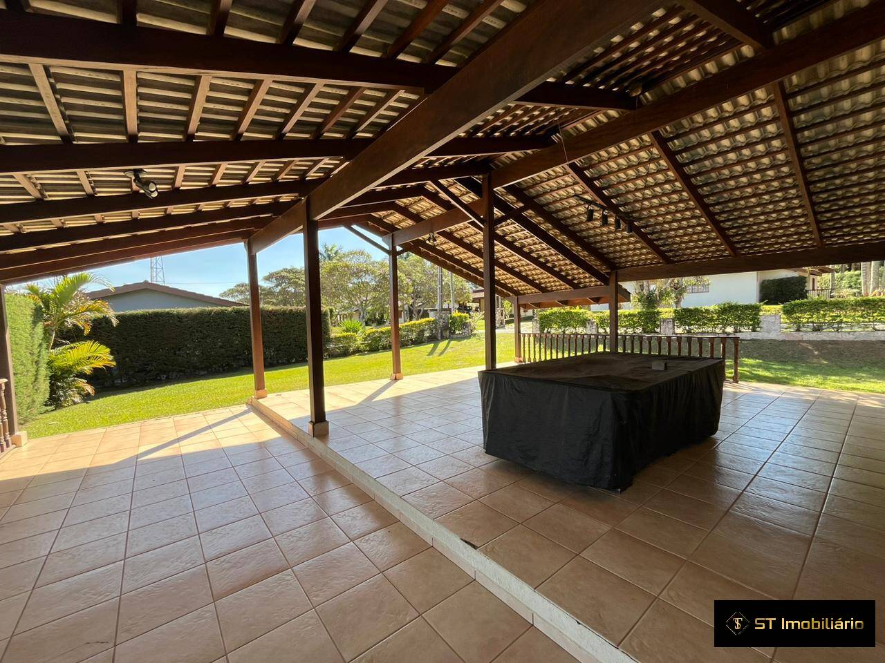 Fazenda à venda com 4 quartos, 2410m² - Foto 8