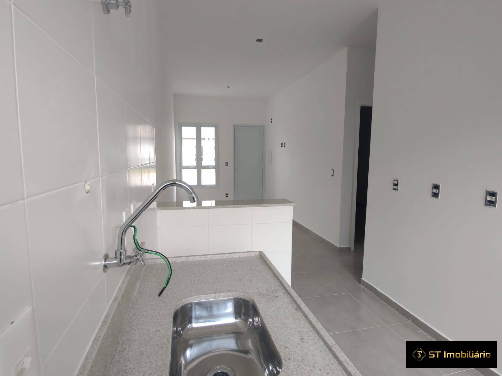 Casa à venda com 2 quartos, 54m² - Foto 22