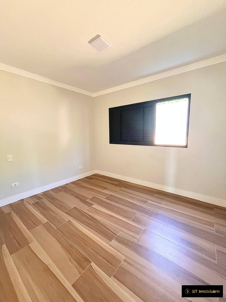 Fazenda à venda com 3 quartos, 220m² - Foto 11