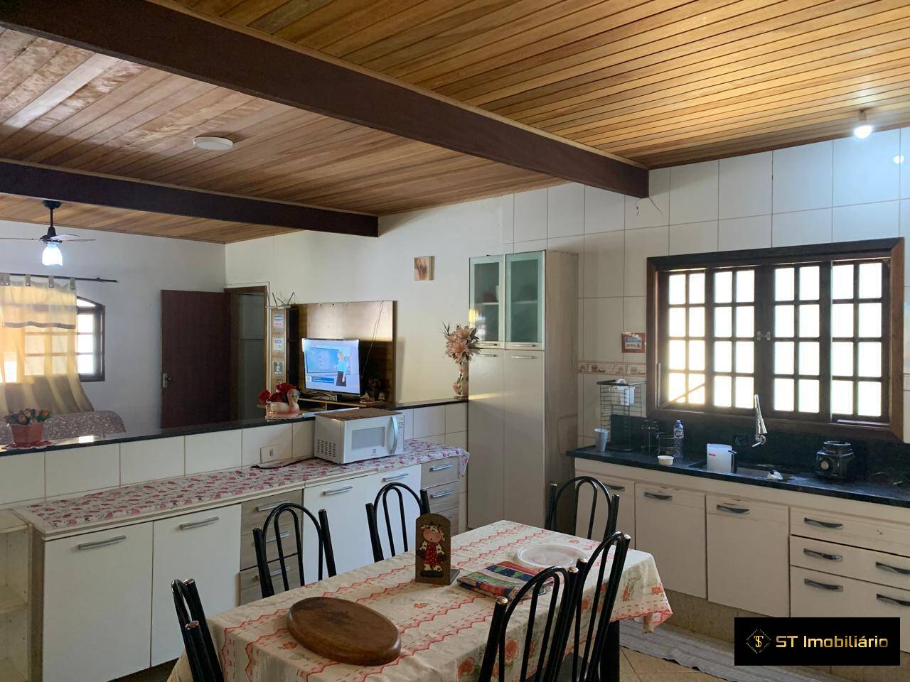 Fazenda à venda com 4 quartos, 250m² - Foto 12