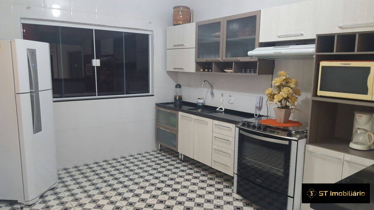 Fazenda à venda com 5 quartos, 2000m² - Foto 24