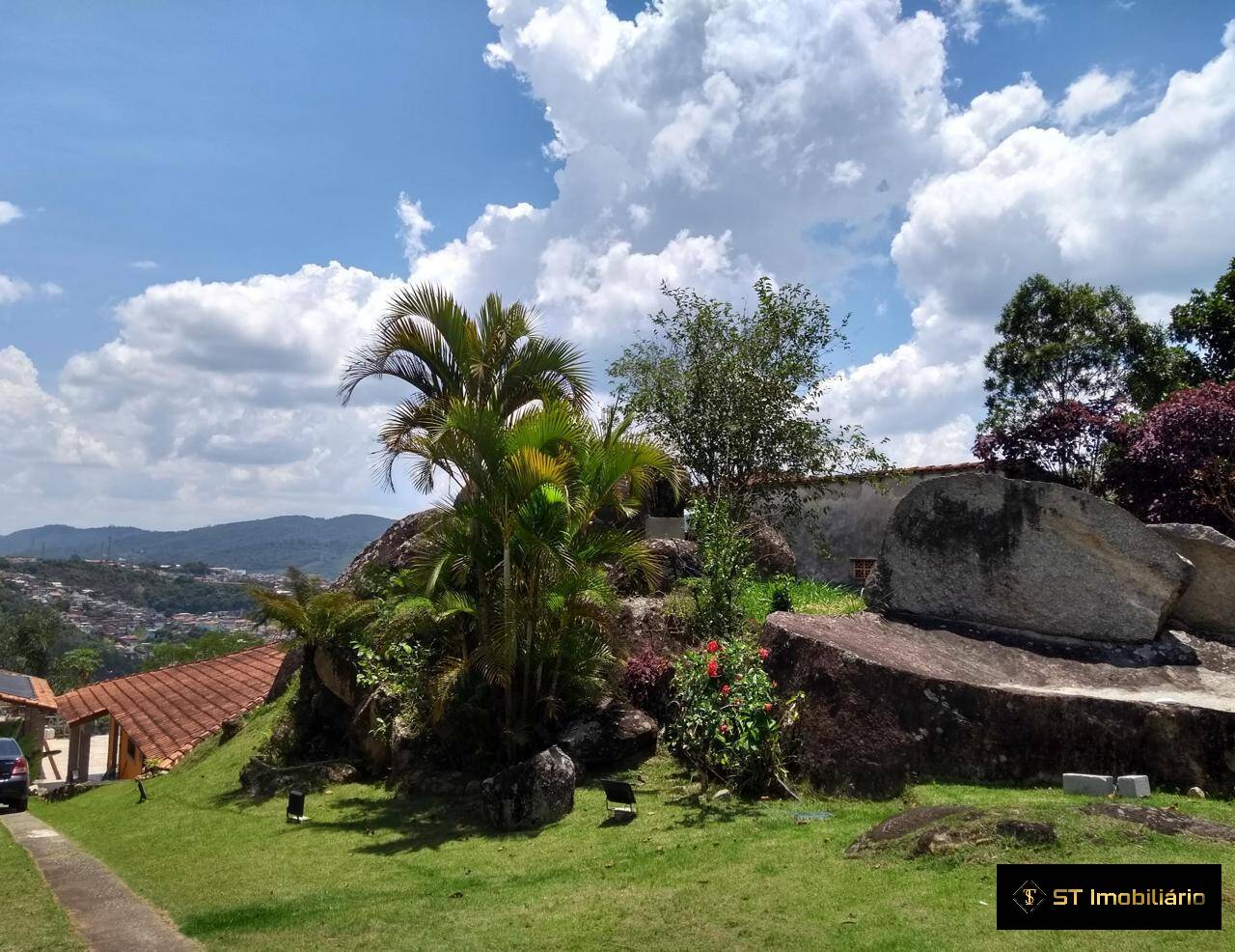 Fazenda à venda com 3 quartos, 1380m² - Foto 2