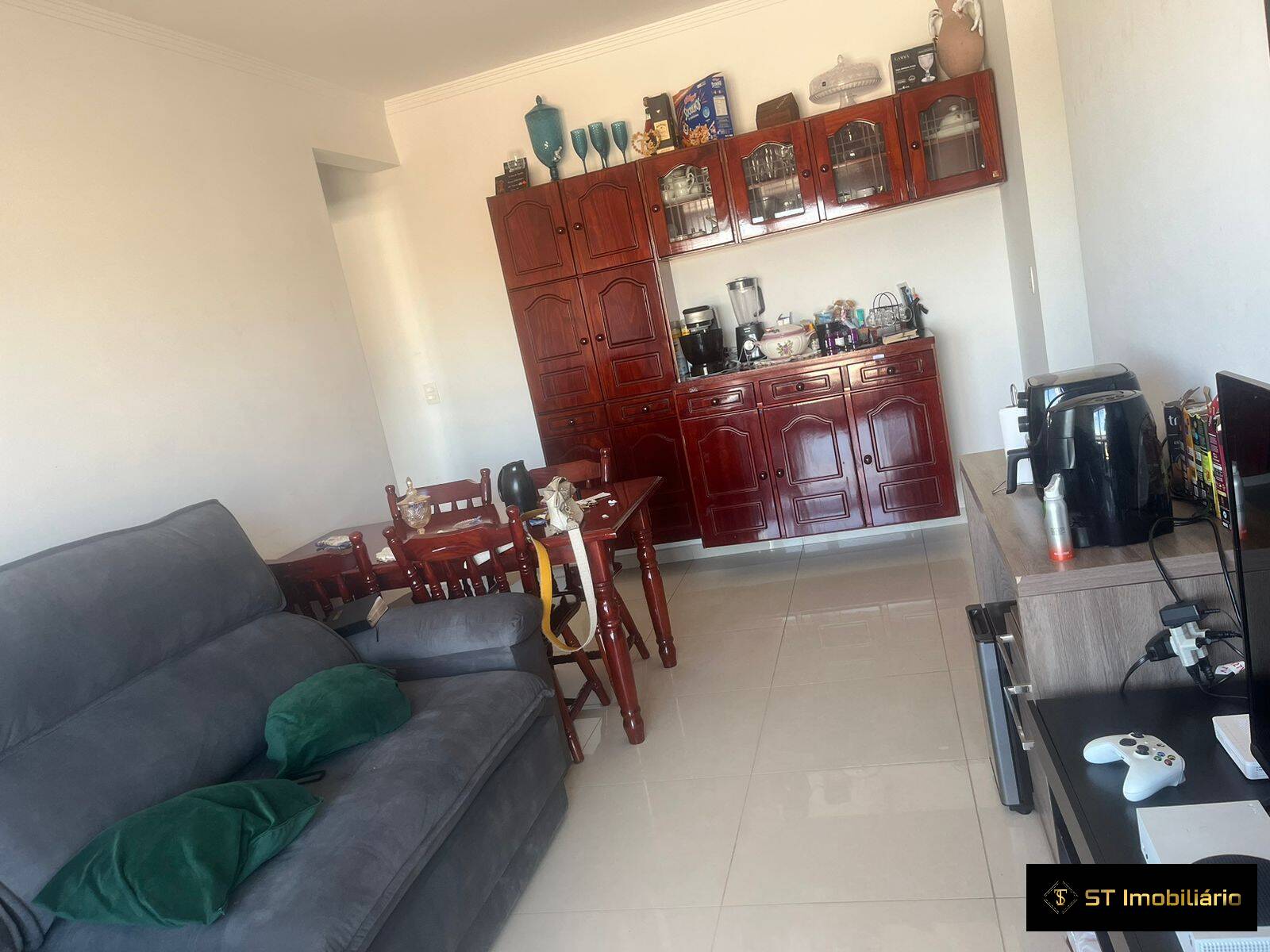 Apartamento à venda com 3 quartos, 65m² - Foto 3