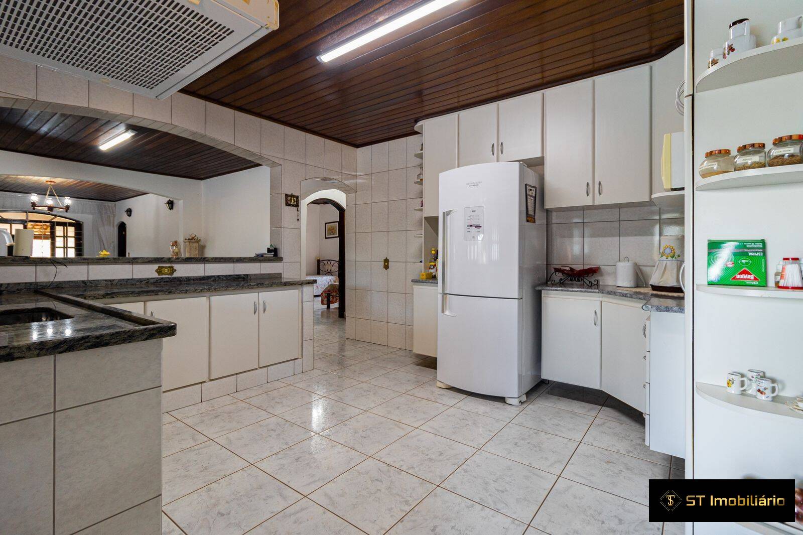 Fazenda à venda com 3 quartos, 265m² - Foto 12