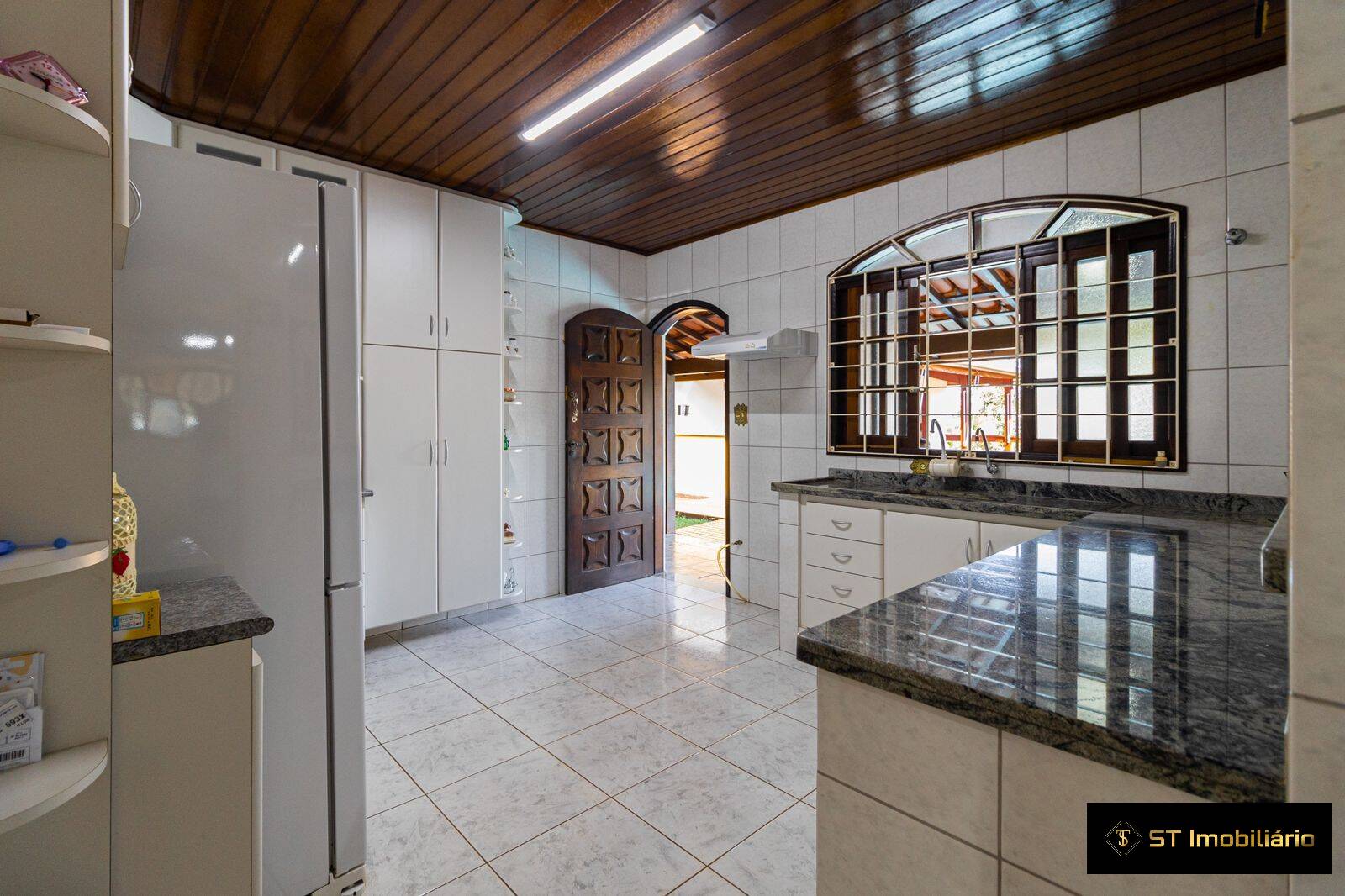 Fazenda à venda com 3 quartos, 265m² - Foto 15