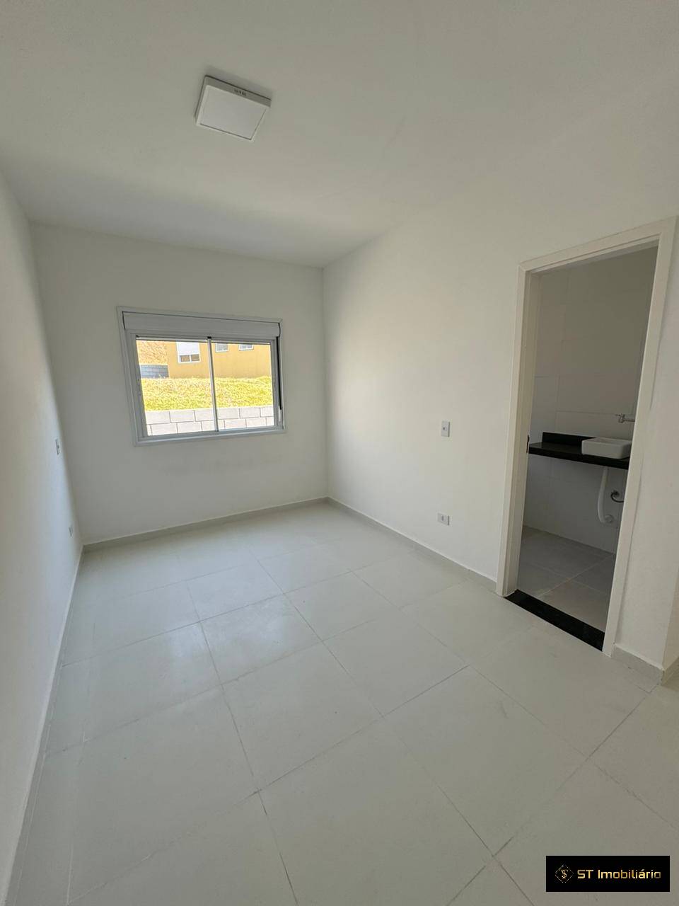 Casa à venda com 3 quartos, 76m² - Foto 12