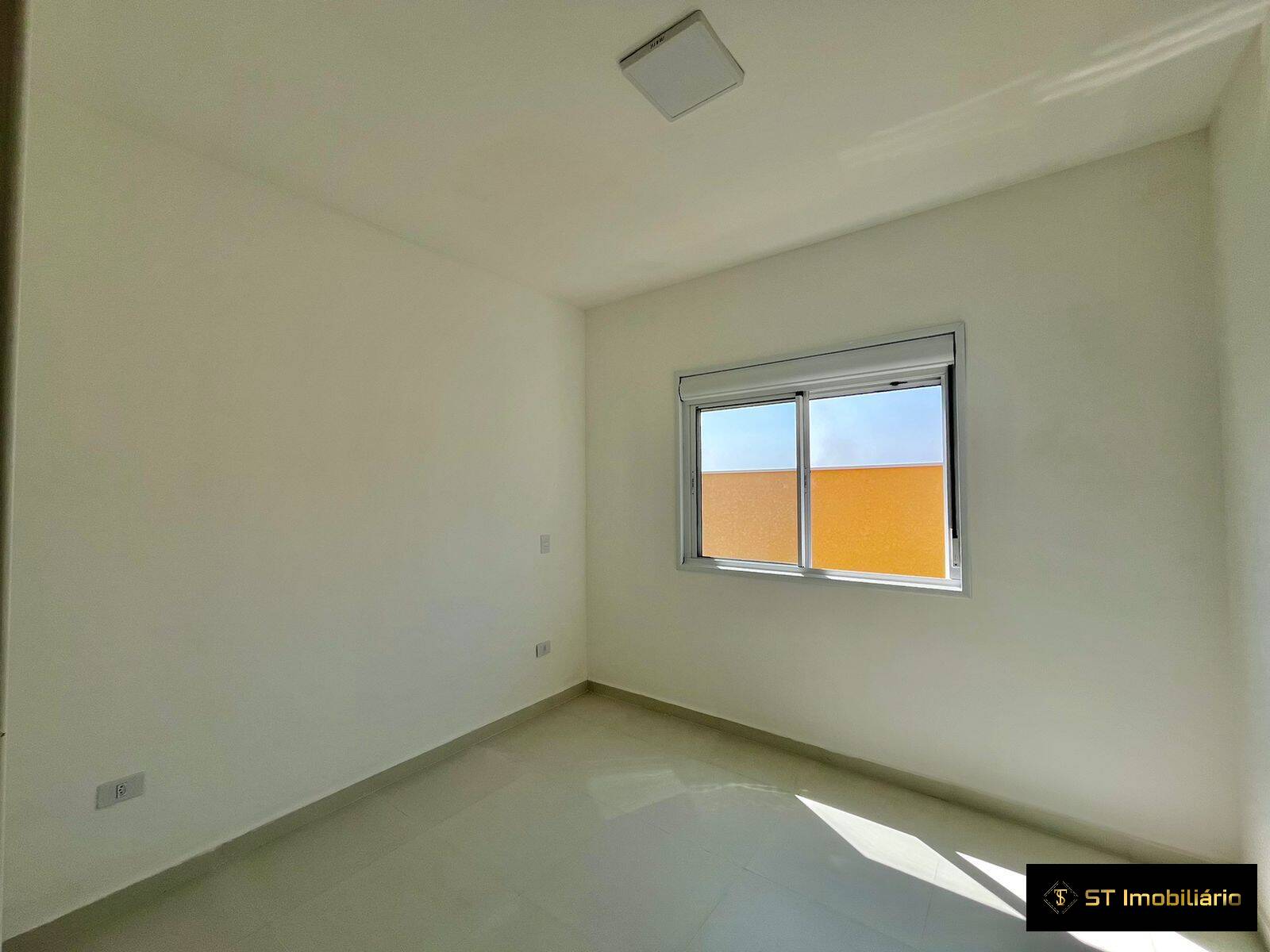 Casa à venda com 3 quartos, 76m² - Foto 13