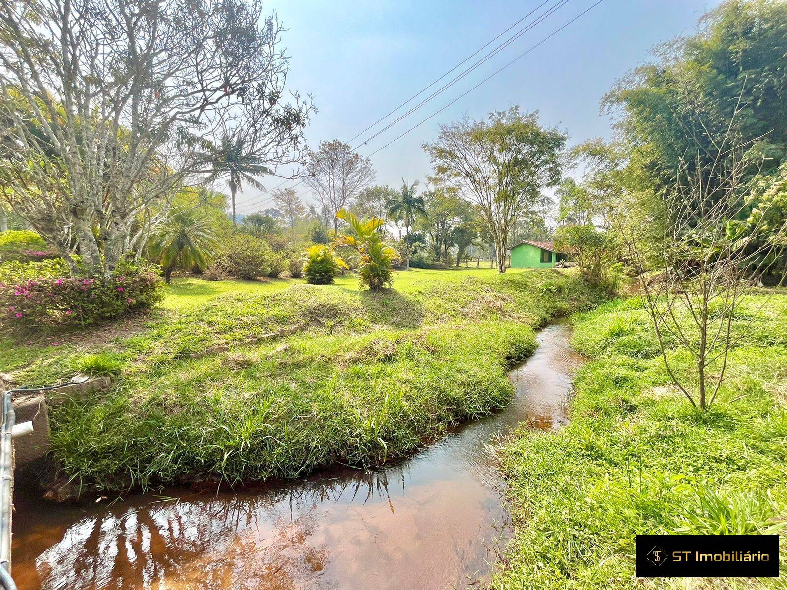 Fazenda à venda com 3 quartos, 480m² - Foto 8