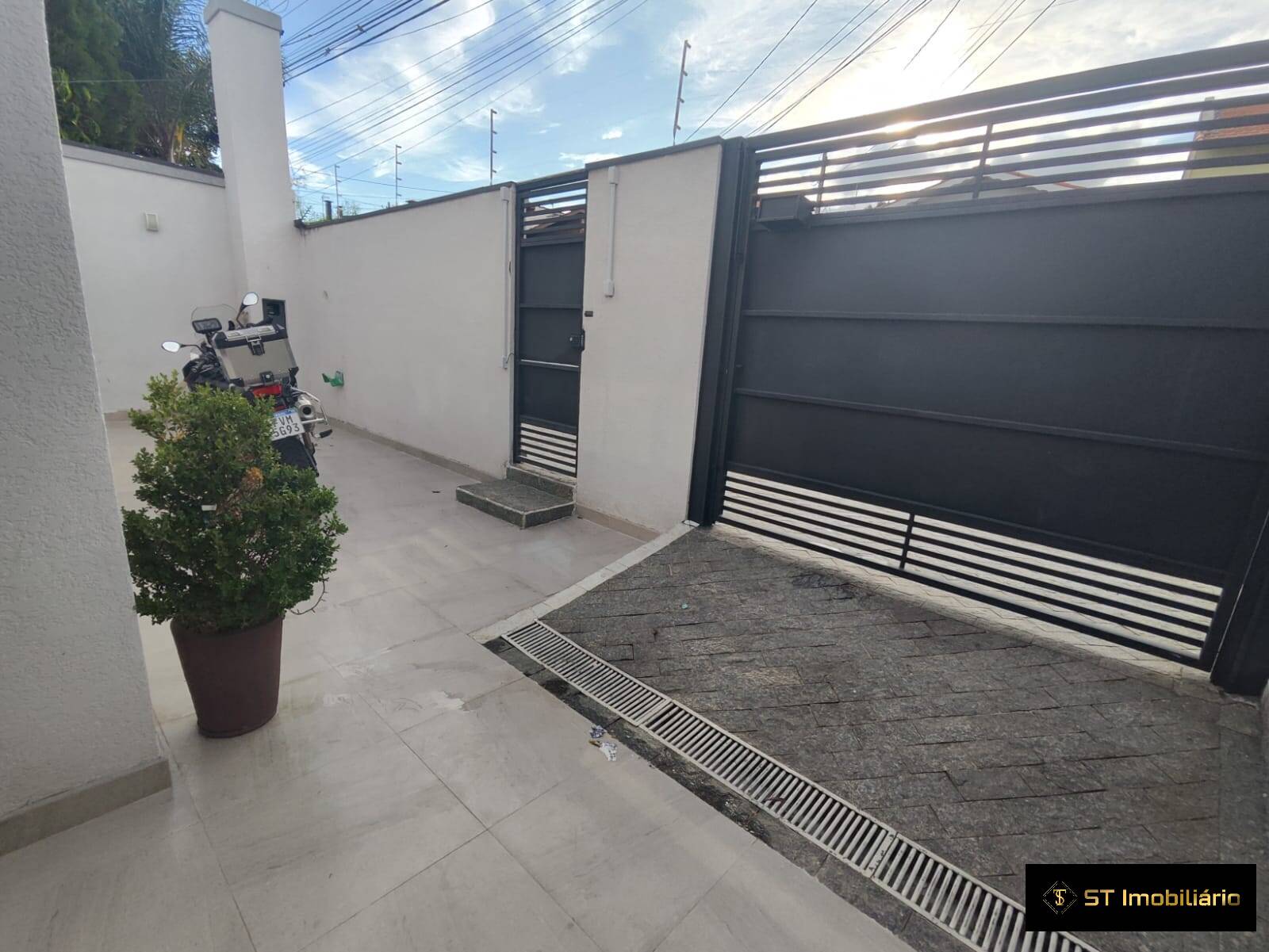 Casa à venda com 4 quartos, 150m² - Foto 23