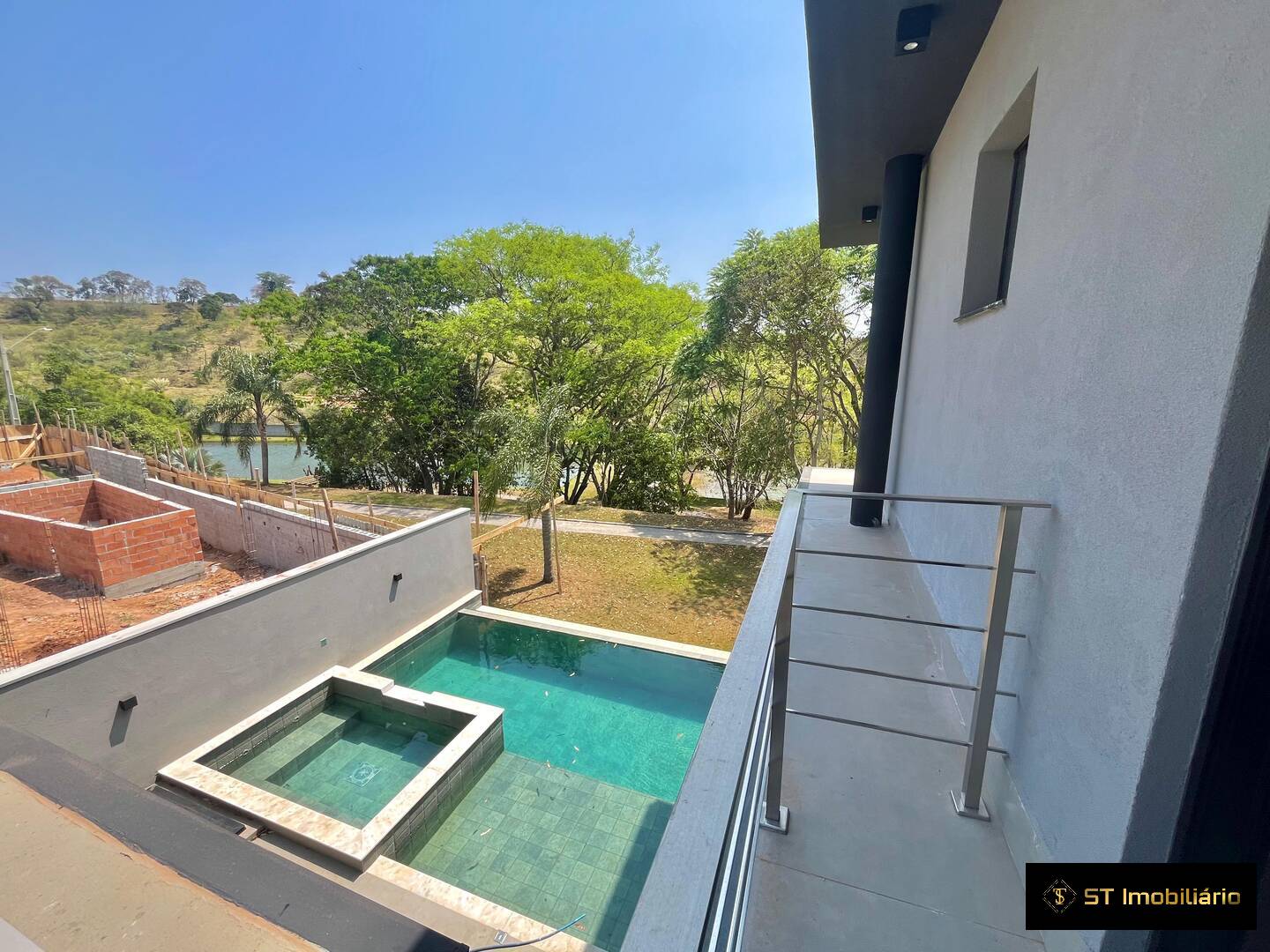 Casa de Condomínio à venda com 4 quartos, 286m² - Foto 14