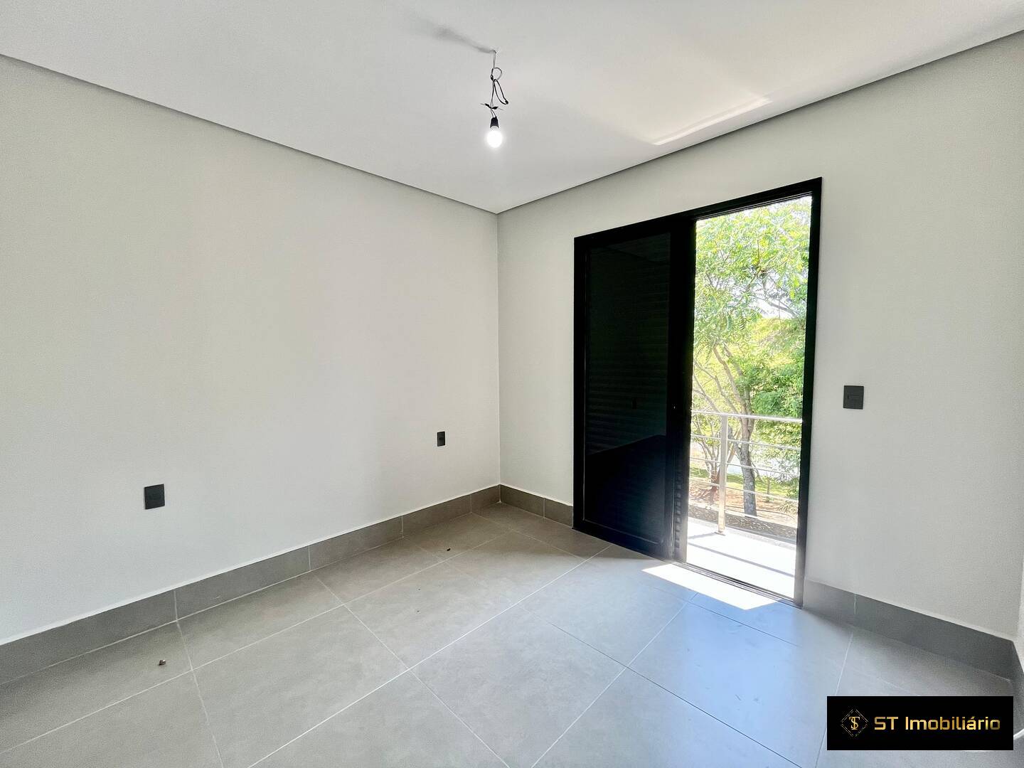 Casa de Condomínio à venda com 4 quartos, 286m² - Foto 15