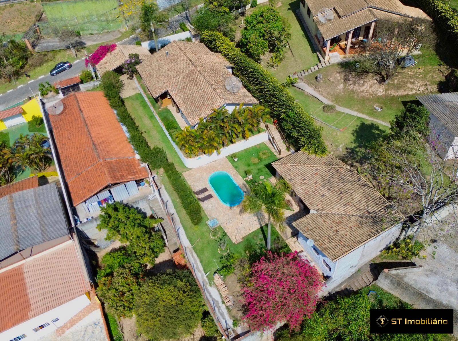 Fazenda à venda com 4 quartos, 289m² - Foto 1