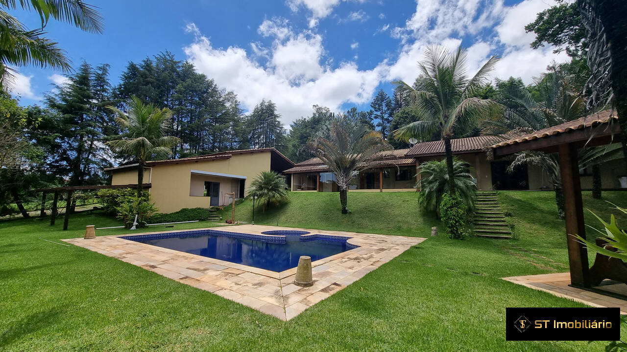 Fazenda à venda com 3 quartos, 650m² - Foto 1