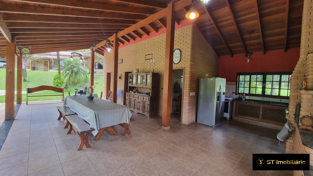 Fazenda à venda com 3 quartos, 650m² - Foto 14