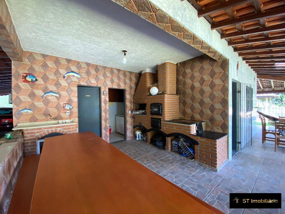 Fazenda à venda com 3 quartos, 300m² - Foto 9