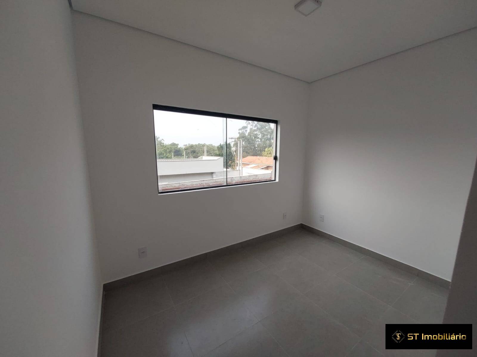 Casa à venda com 3 quartos, 73m² - Foto 12