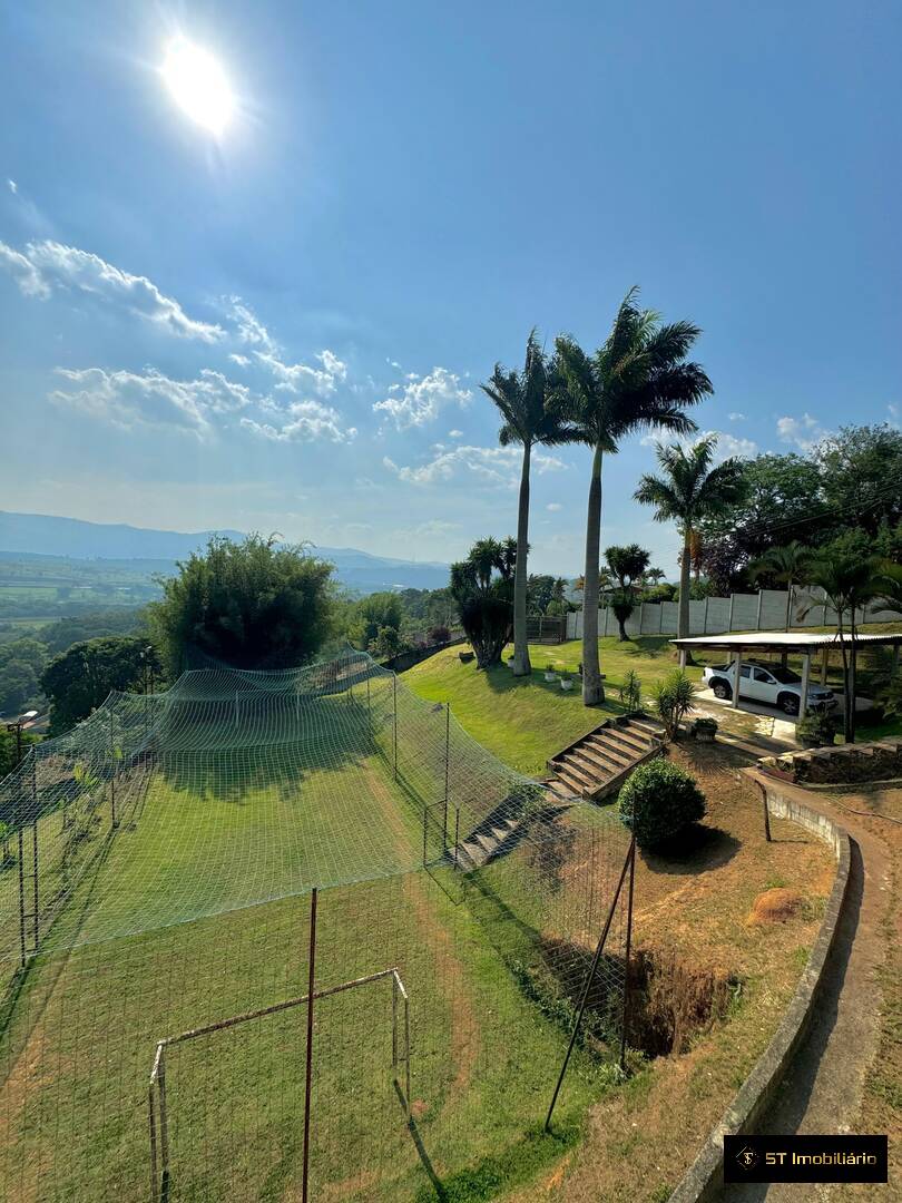 Fazenda à venda com 5 quartos, 350m² - Foto 3