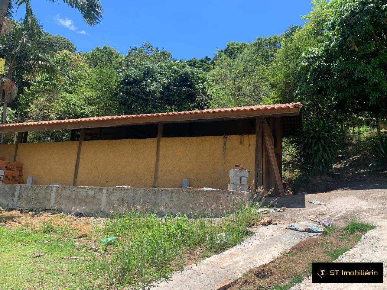 Fazenda à venda com 2 quartos, 140m² - Foto 13