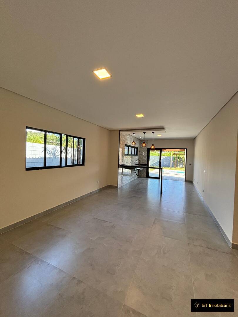 Fazenda à venda com 3 quartos, 180m² - Foto 8